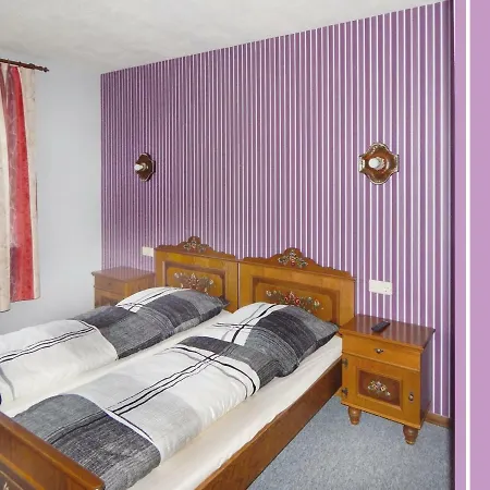 Haus Wurzelsepp Ξενοδοχείο *